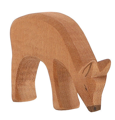 Ostheimer | Red Deer eating