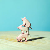Bumbu Toys | Piglet Sitting